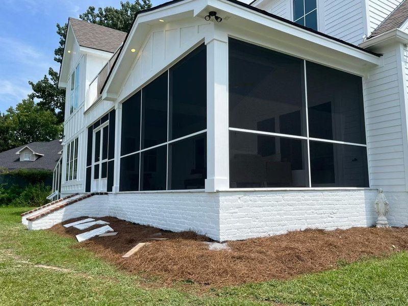 Custom screen room built by A Plus Patio & Screen