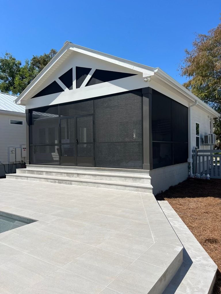 Custom screen room built by A Plus Patio & Screen